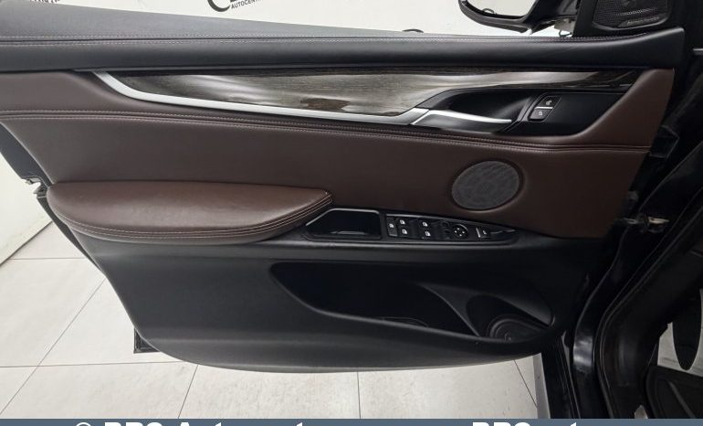 
								BMW X5 xDrive50i M-Sport Automatas 2015 full									