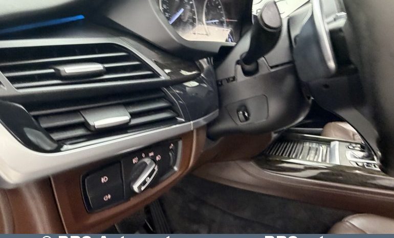 
								BMW X5 xDrive50i M-Sport Automatas 2015 full									