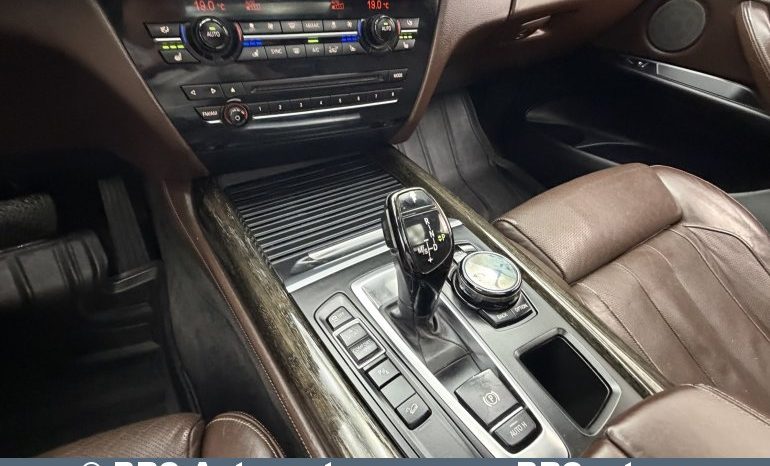 
								BMW X5 xDrive50i M-Sport Automatas 2015 full									