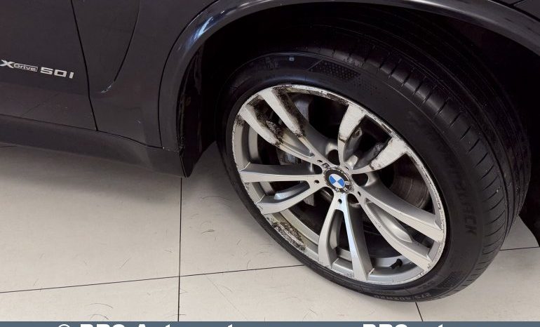 
								BMW X5 xDrive50i M-Sport Automatas 2015 full									