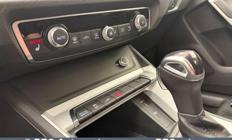 
								Audi Q3 45 TFSI E Automatas 2021 full									