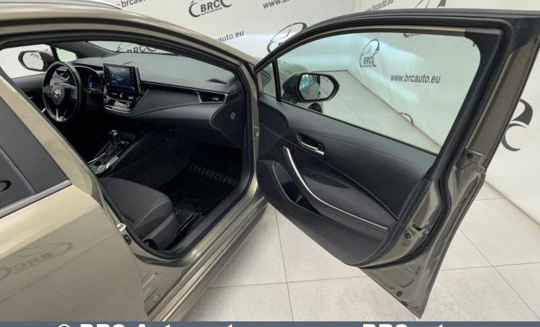 
								Toyota Corolla Touring Sports 1.8 Active Hybrid Automatas 2020 full									