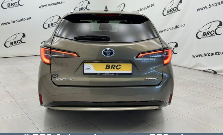 
								Toyota Corolla Touring Sports 1.8 Active Hybrid Automatas 2020 full									