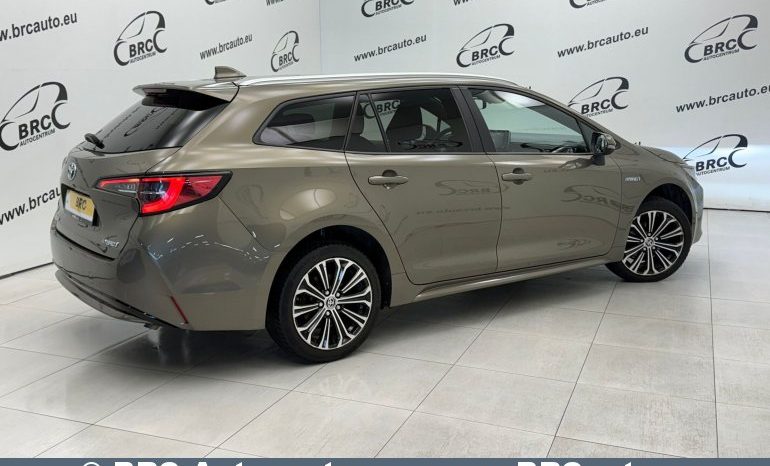 
								Toyota Corolla Touring Sports 1.8 Active Hybrid Automatas 2020 full									