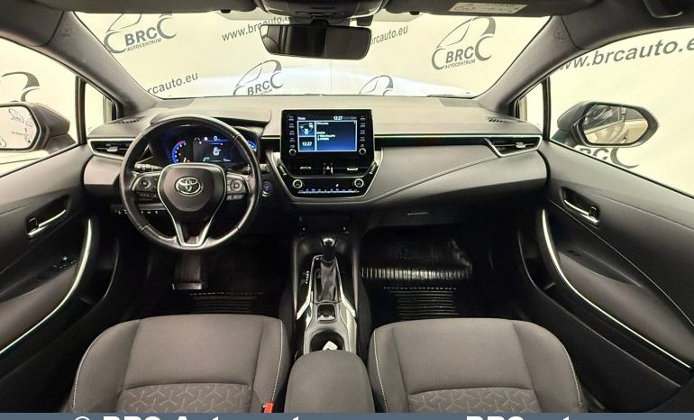 
								Toyota Corolla Touring Sports 1.8 Active Hybrid Automatas 2020 full									