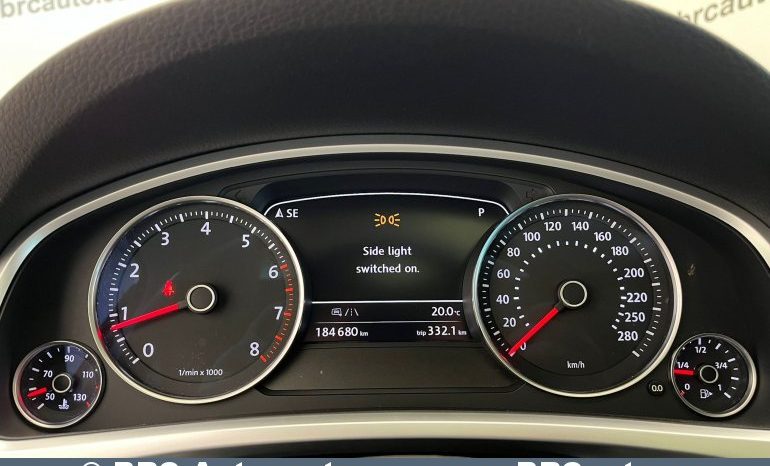 
								Volkswagen Touareg 3.6 V6 FSI Lux AWD 2016 full									