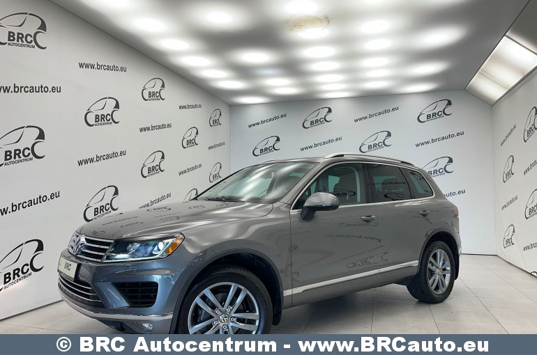 Volkswagen Touareg 3.6 V6 FSI Lux AWD 2016