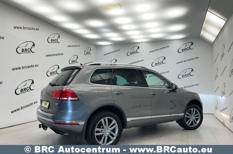 Volkswagen Touareg 3.6 V6 FSI Lux AWD 2016