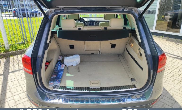 
								Volkswagen Touareg 3.0 TDI V6 4Motion Automatas 2013 full									