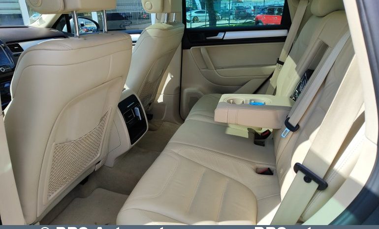 
								Volkswagen Touareg 3.0 TDI V6 4Motion Automatas 2013 full									