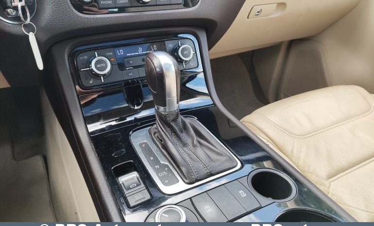 
								Volkswagen Touareg 3.0 TDI V6 4Motion Automatas 2013 full									