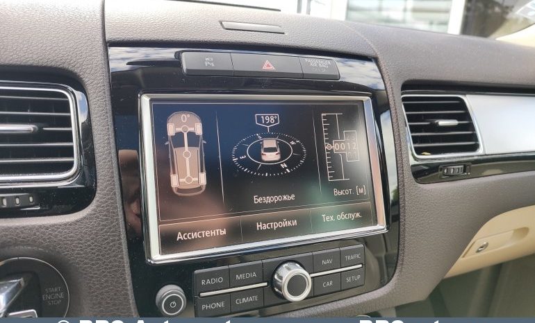 
								Volkswagen Touareg 3.0 TDI V6 4Motion Automatas 2013 full									
