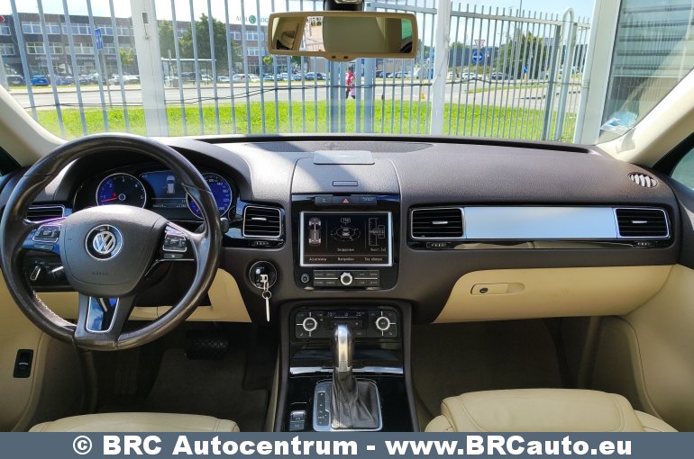 Volkswagen Touareg 3.0 TDI V6 4Motion Automatas 2013