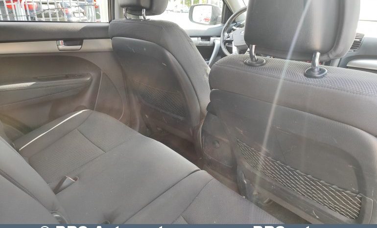 
								Kia Sorento 2.2 CRDi 2010 full									