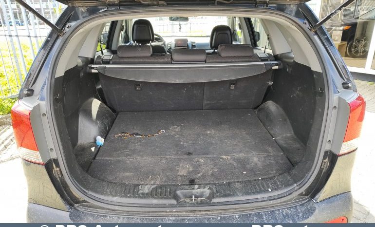 
								Kia Sorento 2.2 CRDi 2010 full									