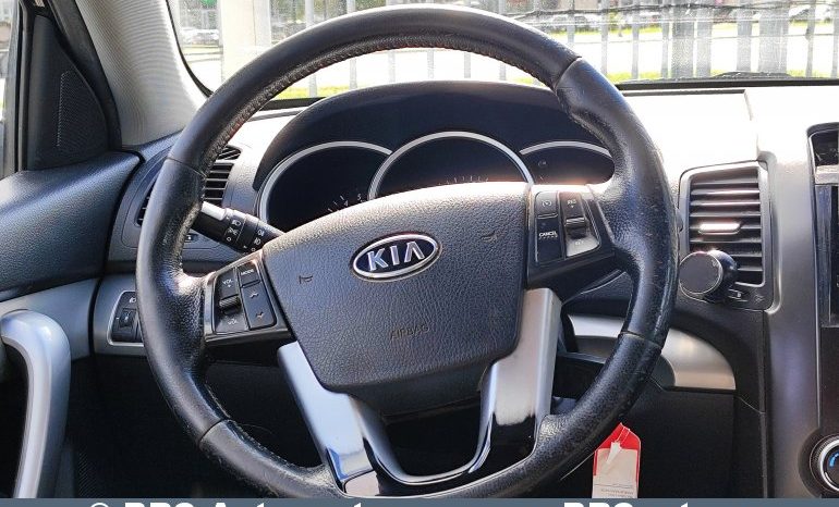
								Kia Sorento 2.2 CRDi 2010 full									