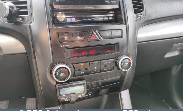 
								Kia Sorento 2.2 CRDi 2010 full									