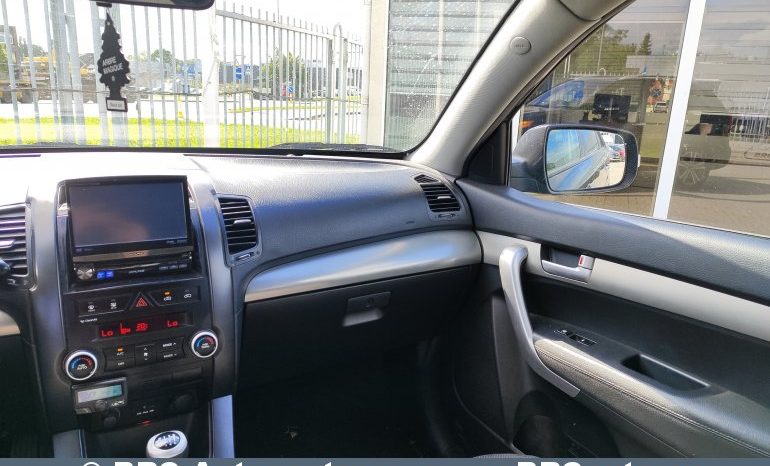 
								Kia Sorento 2.2 CRDi 2010 full									
