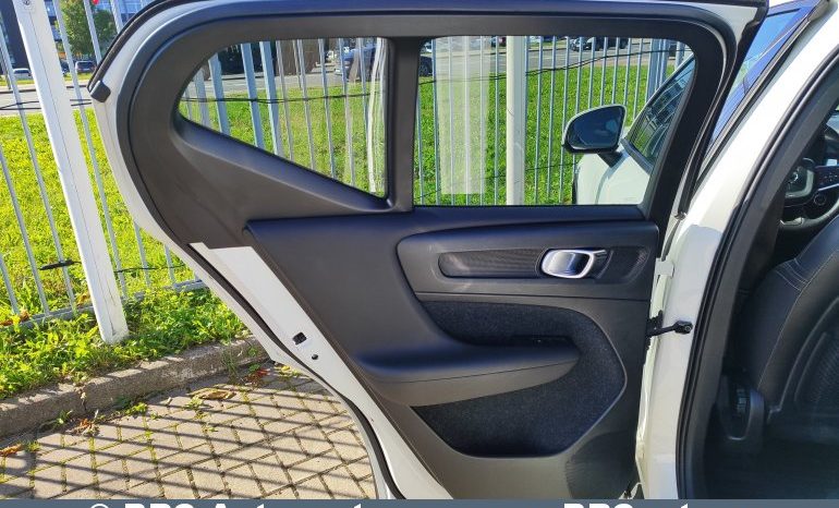 
								Volvo XC 40 D4 AWD 2020 full									