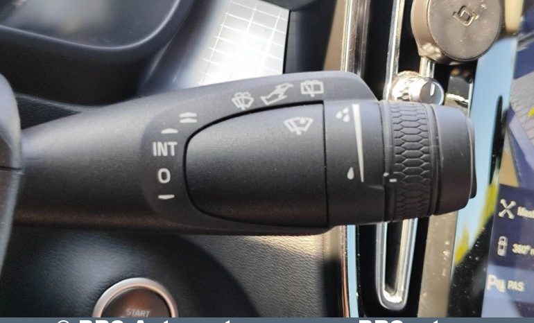 
								Volvo XC 40 D4 AWD 2020 full									