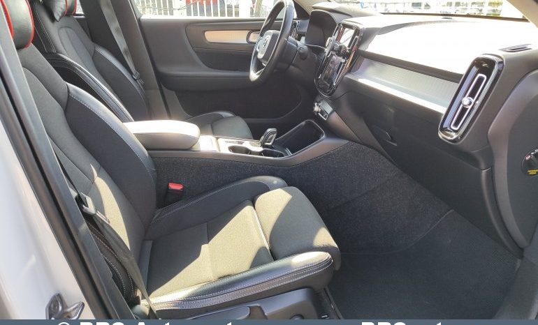 
								Volvo XC 40 D4 AWD 2020 full									