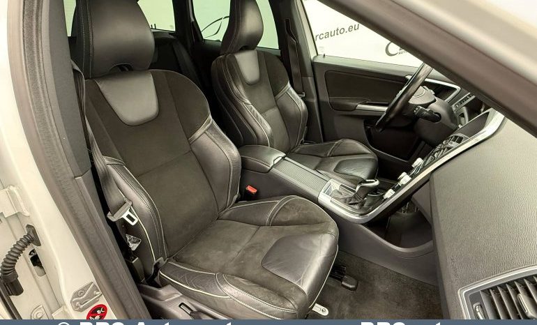 
								Volvo XC 60 2.0 D4 R-Design FWD Automatas 2015 full									