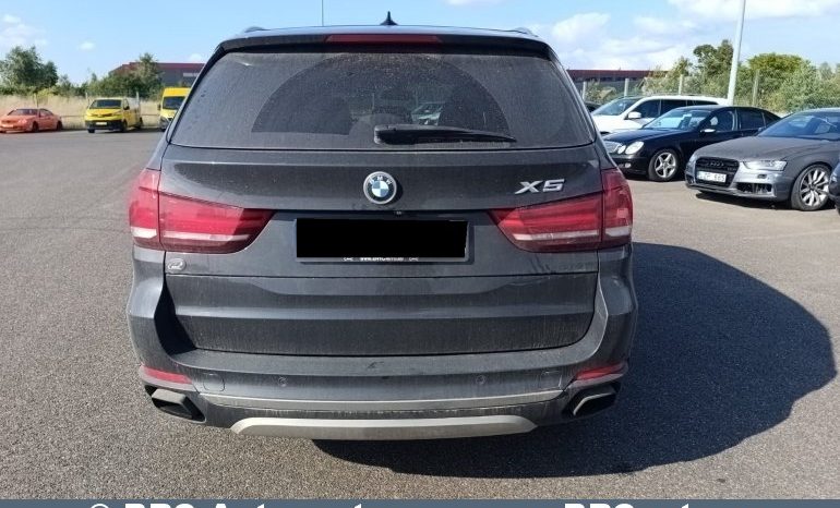 
								BMW X5 xDrive50i Automatas 2015 full									