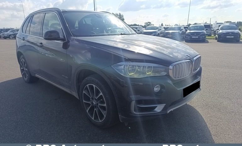 
								BMW X5 xDrive50i Automatas 2015 full									