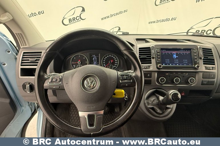 Volkswagen Multivan 2.0 TDI Bluemotion 2012