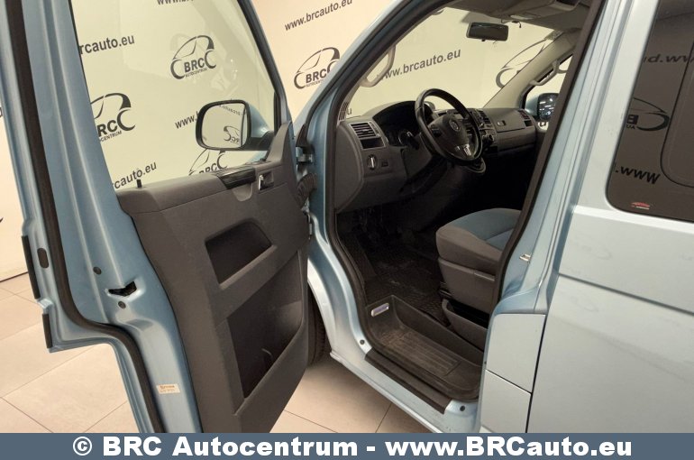 Volkswagen Multivan 2.0 TDI Bluemotion 2012
