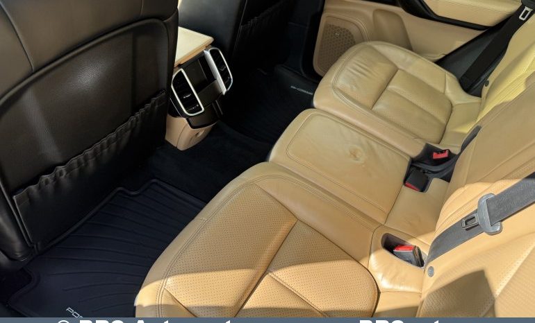 
								Porsche Cayenne 3.0 S E-Hybrid Automatas 2017 full									