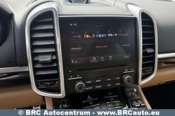 
										Porsche Cayenne 3.0 S E-Hybrid Automatas 2017 full									