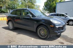 
										Porsche Cayenne 3.0 S E-Hybrid Automatas 2017 full									