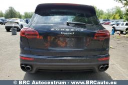 
										Porsche Cayenne 3.0 S E-Hybrid Automatas 2017 full									