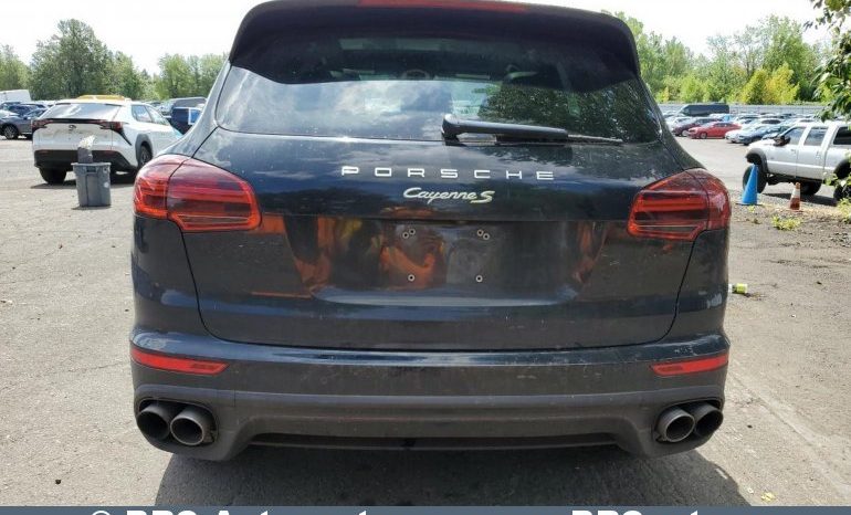 
								Porsche Cayenne 3.0 S E-Hybrid Automatas 2017 full									
