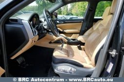 
										Porsche Cayenne 3.0 S E-Hybrid Automatas 2017 full									