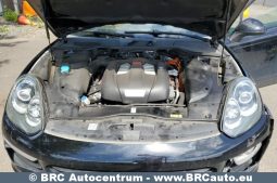 
										Porsche Cayenne 3.0 S E-Hybrid Automatas 2017 full									