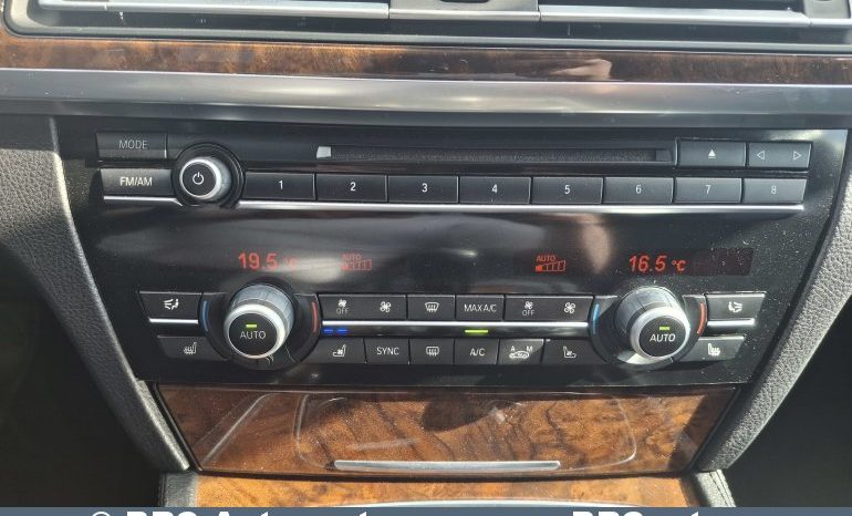
								BMW 740 i Automatas 2015 full									