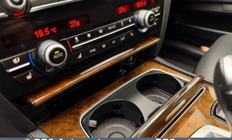 
								BMW 740 i Automatas 2015 full									