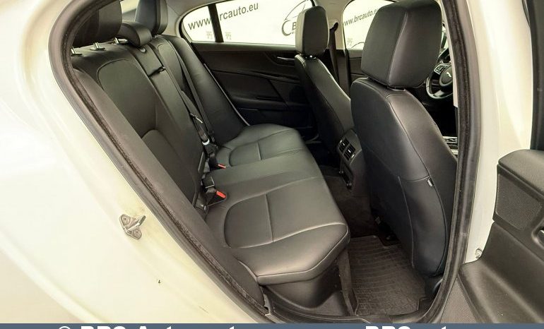 
								Jaguar XE 25T Automatas 2019 full									