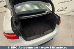 
										Jaguar XE 25T Automatas 2019 full									