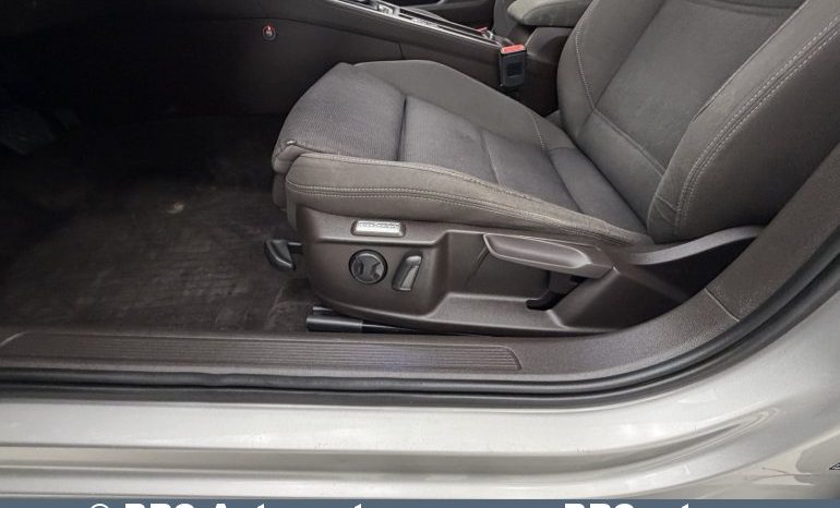 
								Volkswagen Passat 1.4 TSI B/D Automatas 2015 full									