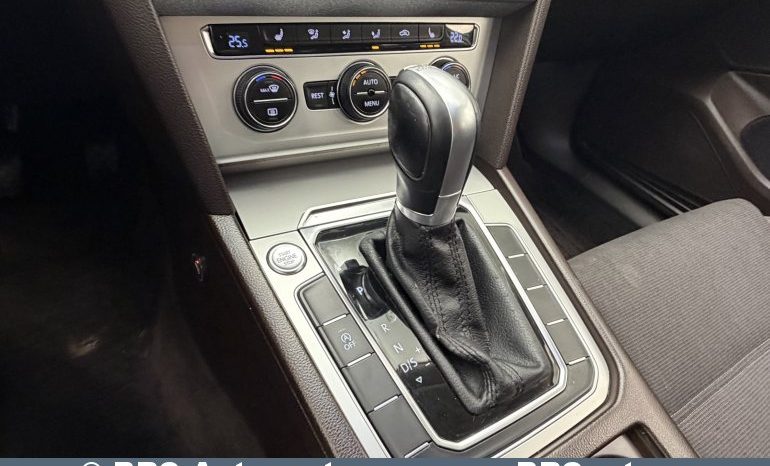 
								Volkswagen Passat 1.4 TSI B/D Automatas 2015 full									