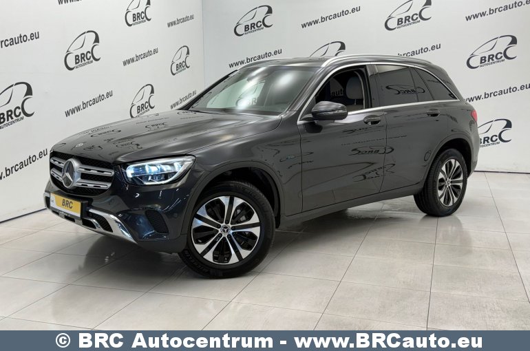 Mercedes-Benz GLC 300 e 4Matic Plug-In Automatas 2020