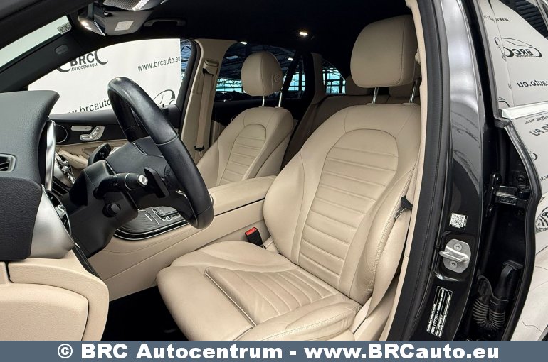 Mercedes-Benz GLC 300 e 4Matic Plug-In Automatas 2020
