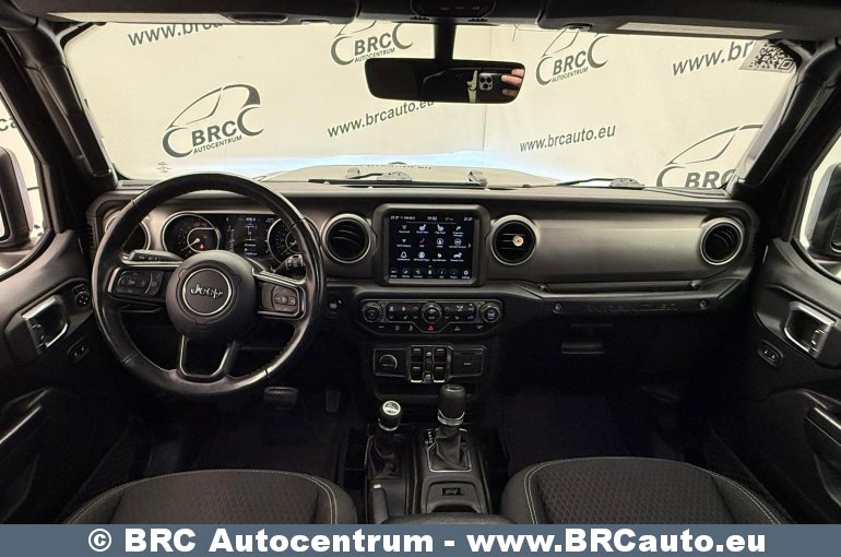 Jeep Wrangler 2.0L i4 DOHC DI Turbo Automatas 2021