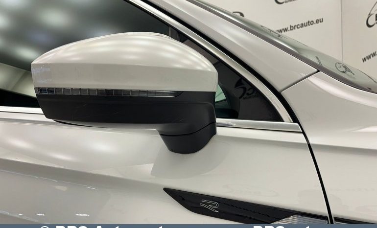 
								Volkswagen Tiguan  2021 full									