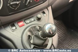 
										Peugeot Partner 1.2 PureTech Tepee 2017 full									