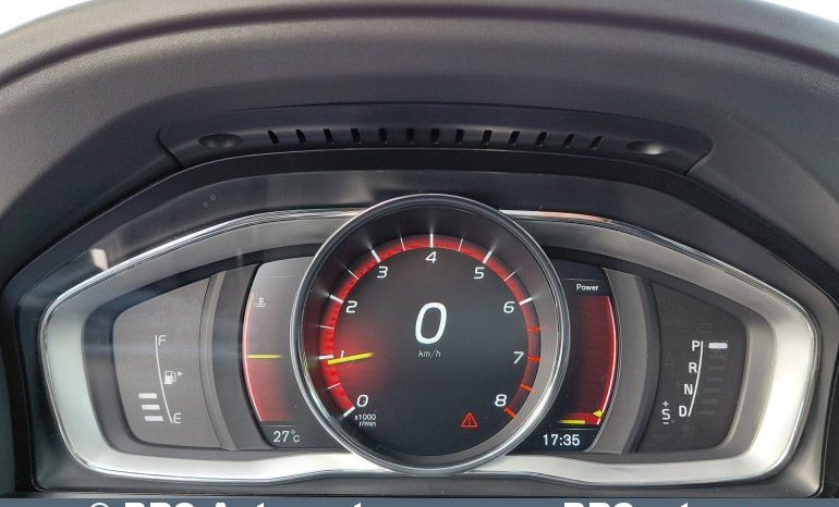 
								Volvo XC 60 T5 DYNAMIC FWD Automatas 2017 full									