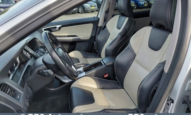
								Volvo XC 60 T5 DYNAMIC FWD Automatas 2017 full									